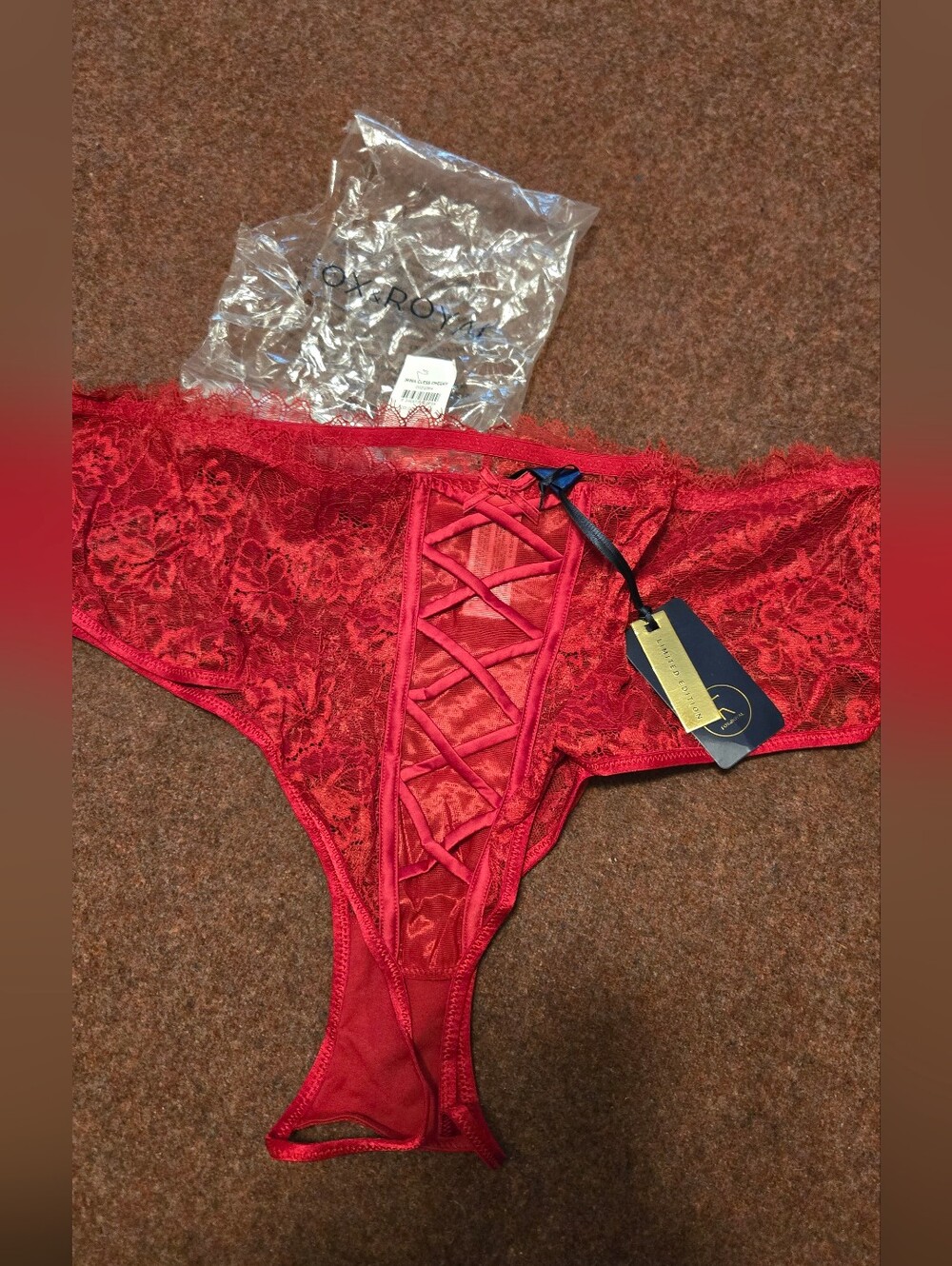 New! Fox & Royal Irina Cless Cheeky Sheer Lingerie No Crotch Size XXL Red